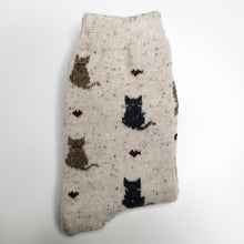 Load image into Gallery viewer, Warm Cat Socks