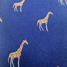 Load image into Gallery viewer, Giraffes Tie
