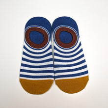 Load image into Gallery viewer, Striped No-Show Socks | Adult UK Size 3-7 | Stripy Blue and White Pattern